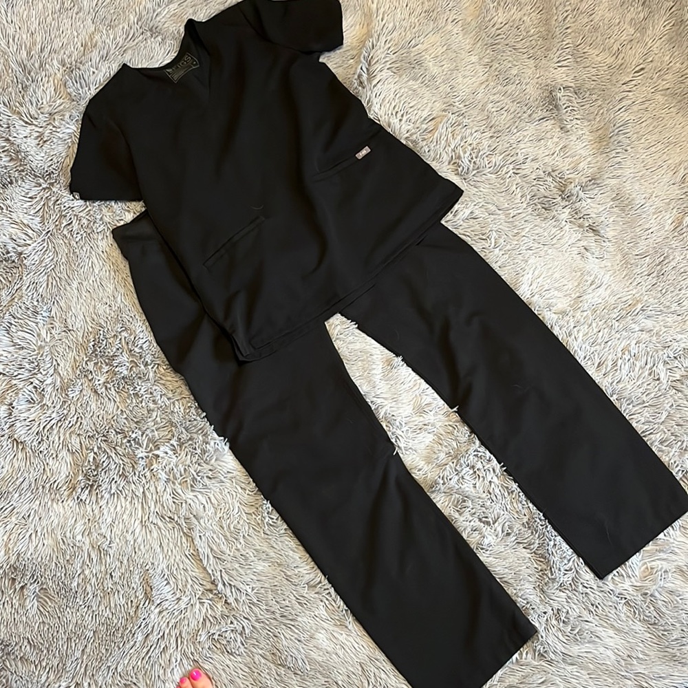 EUC Figs black scrub set technical collection